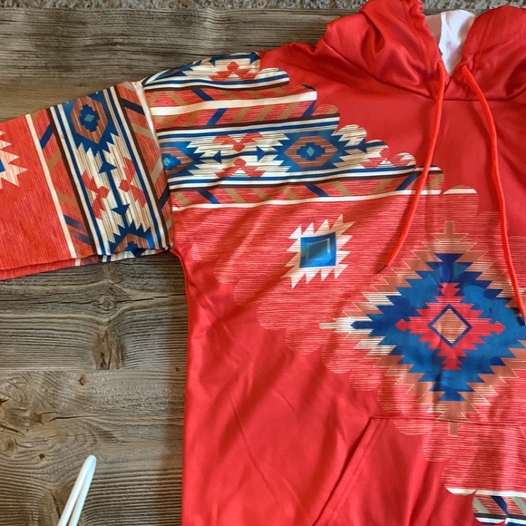 Aztec Design Women’s Hoodie - Picture 4 of 8